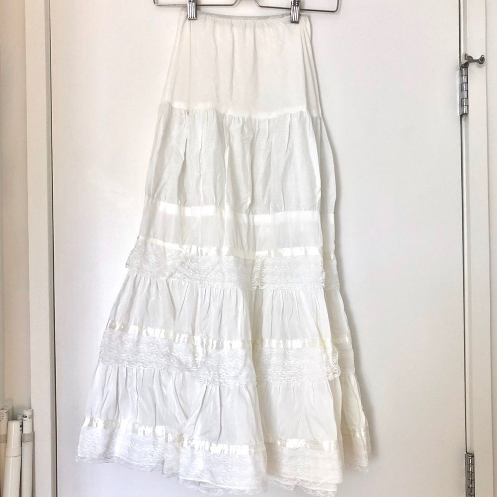 Vintage Ruffle Slip